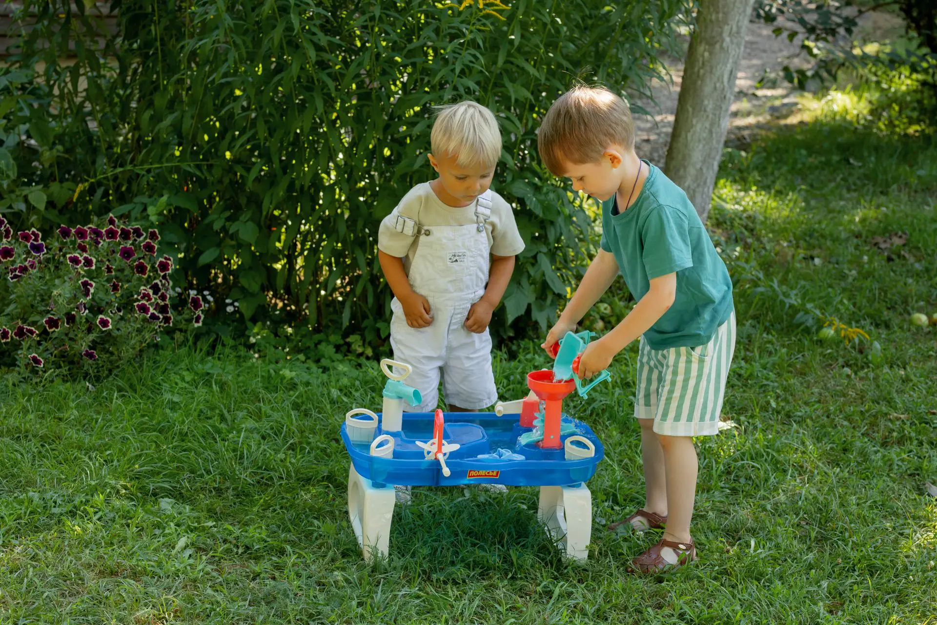 Top 10 Water Tables on Amazon for Kids