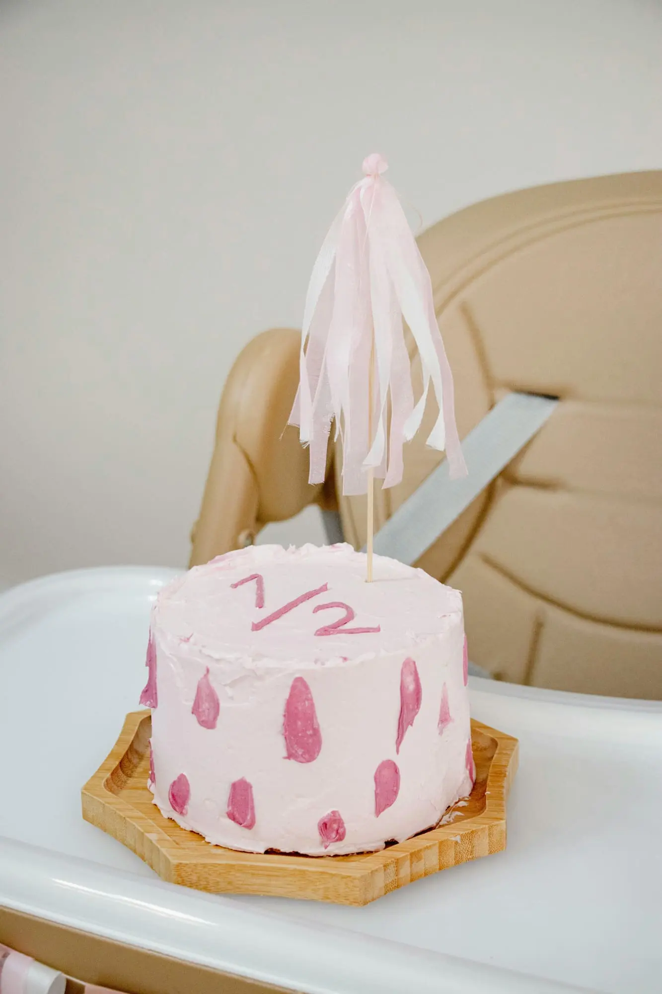 10 Adorable Ways to Celebrate Your Baby’s 6-Month Milestone (Half Birthday Ideas!)