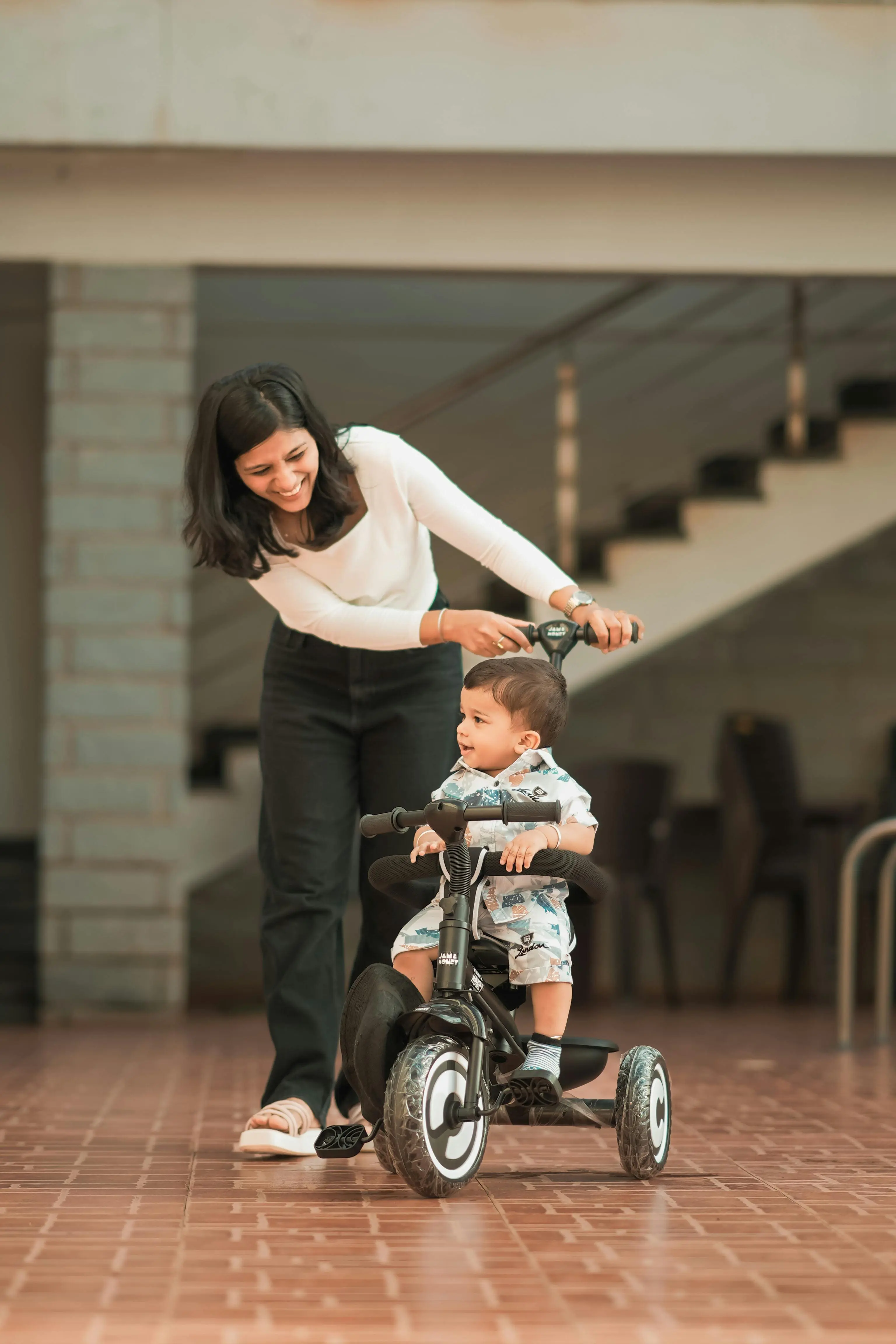 Pram Alternatives for 1–3 Year Olds: Ideas They’ll Actually Love